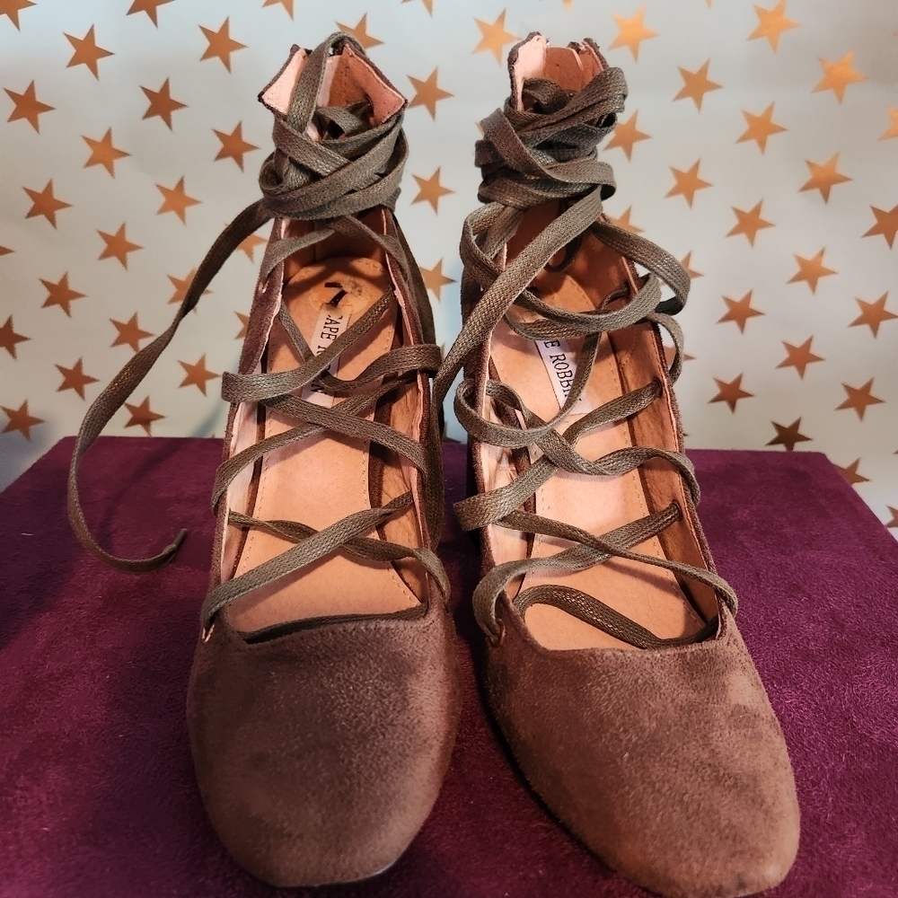 Olive green ballerina lace up heels - Picture 7 of 7
